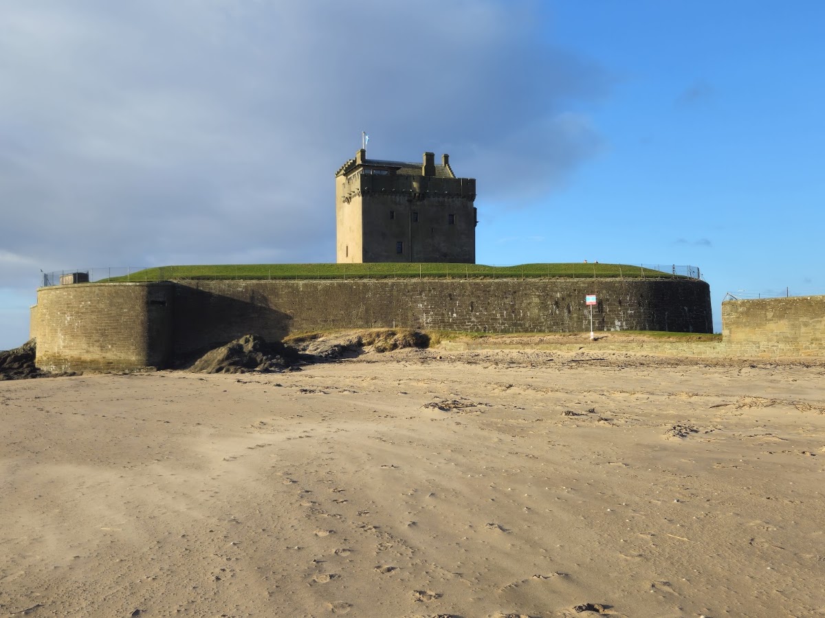Broughty Castle, further view