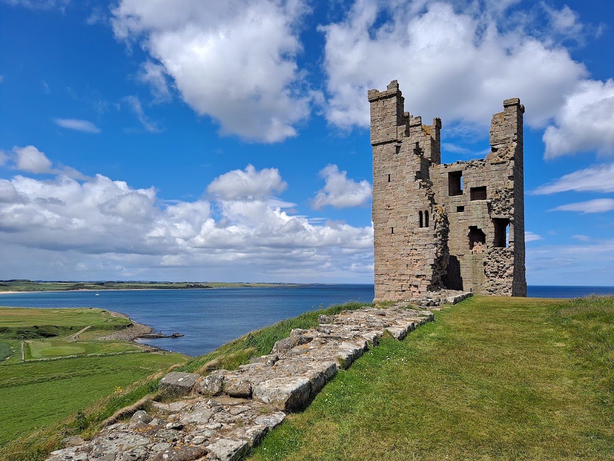 Dunstanburgh Castle, further view