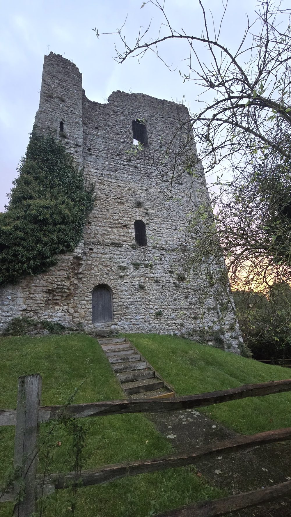 St Leonard's Tower