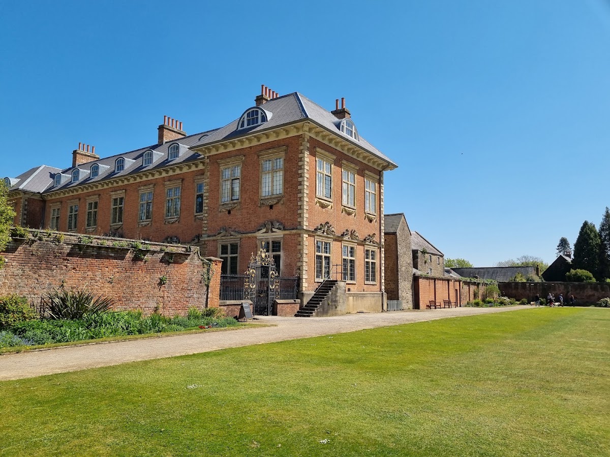 Tredegar House