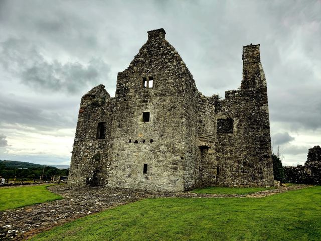 Tully Castle
